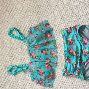 Betsy Johnson high waisted 2 piece swimsuit